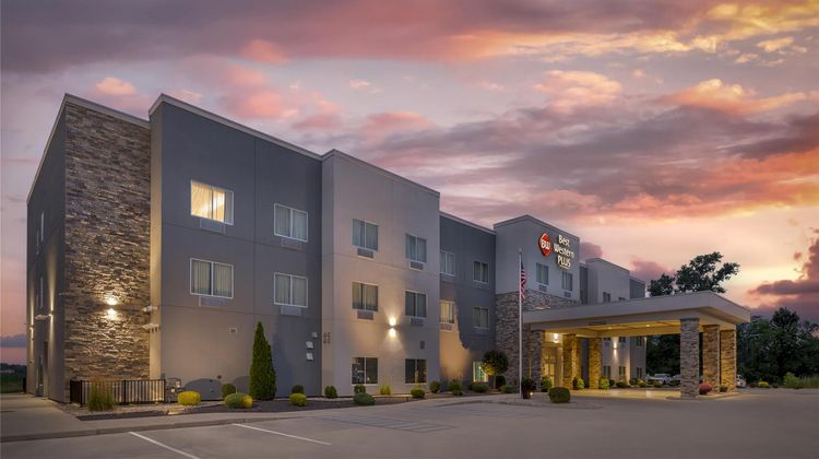 Best Western Plus Parkside Inn & Suites Exterior