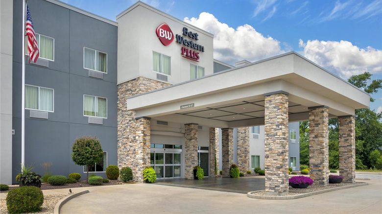 <b>Best Western Plus Parkside Inn & Suites Exterior</b>. Images powered by <a href="https://iceportal.shijigroup.com/" title="IcePortal" target="_blank">IcePortal</a>.