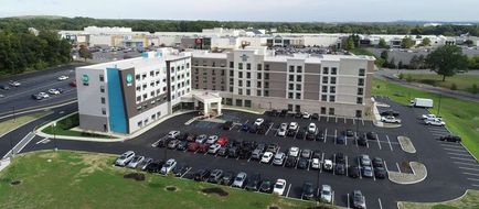 Tru by Hilton Albany Crossgates Exterior