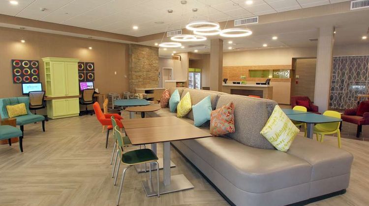 Home2 Suites by Hilton Nampa Lobby