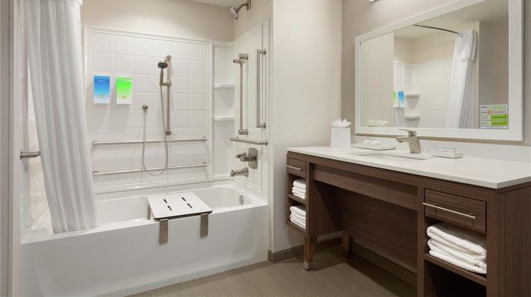 Home2 Suites by Hilton Silver Spring Room