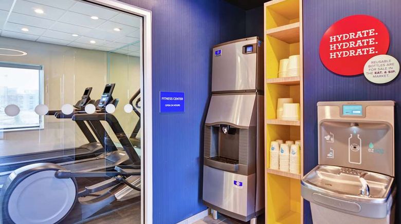 <b>Tru by Hilton Richmond Health</b>. Images powered by <a href="https://iceportal.shijigroup.com/" title="IcePortal" target="_blank">IcePortal</a>.