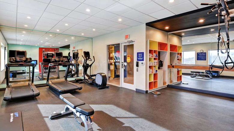 <b>Tru by Hilton Richmond Health</b>. Images powered by <a href="https://iceportal.shijigroup.com/" title="IcePortal" target="_blank">IcePortal</a>.