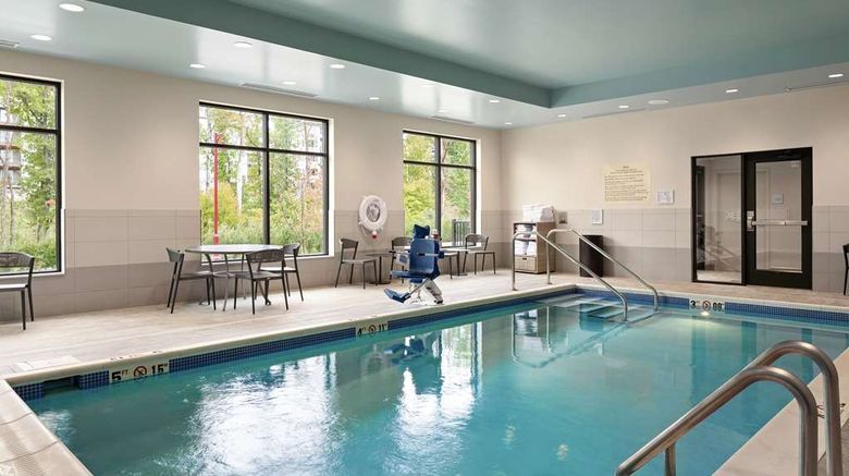 <b>Hampton Inn & Suites Cranberry Twp/Mars Pool</b>. Images powered by <a href="https://iceportal.shijigroup.com/" title="IcePortal" target="_blank">IcePortal</a>.