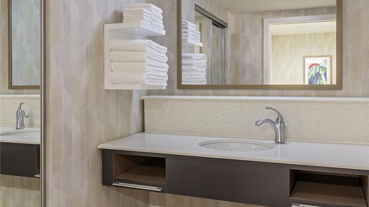 Hampton Inn & Suites Cranberry Twp/Mars Room