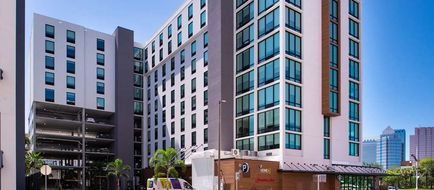 Hampton Inn Tampa Dtwn Channel District Exterior