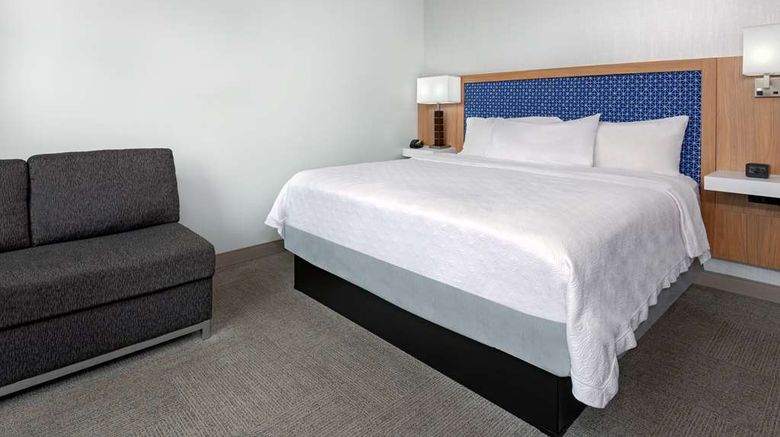 <b>Hampton Inn Tampa Dtwn Channel District Room</b>. Images powered by <a href="https://iceportal.shijigroup.com/" title="IcePortal" target="_blank">IcePortal</a>.