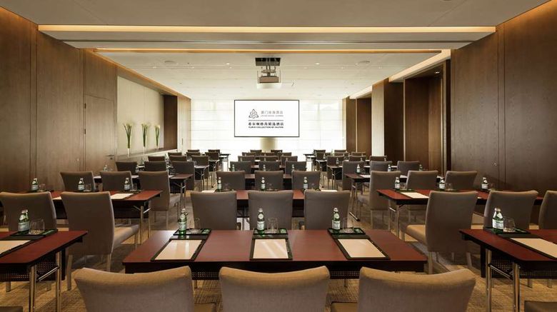 <b>Joyze Hotel Xiamen, Curio Collection Meeting</b>. Images powered by <a href="https://iceportal.shijigroup.com/" title="IcePortal" target="_blank">IcePortal</a>.