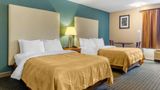 <b>Quality Inn & Suites Room</b>. Images powered by <a href="https://iceportal.shijigroup.com/" title="IcePortal" target="_blank">IcePortal</a>.