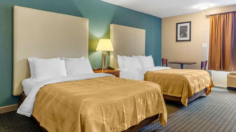 Quality Inn & Suites Room