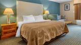 <b>Quality Inn & Suites Suite</b>. Images powered by <a href="https://iceportal.shijigroup.com/" title="IcePortal" target="_blank">IcePortal</a>.