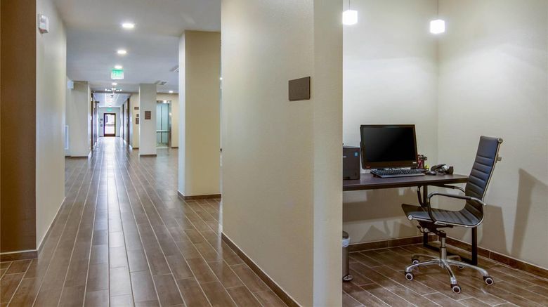 <b>Comfort Suites Other</b>. Images powered by <a href="https://iceportal.shijigroup.com/" title="IcePortal" target="_blank">IcePortal</a>.