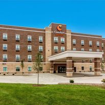 Comfort Suites Wooster Near University Campus