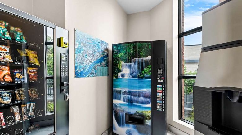 <b>Best Western Plus Montreal East Other</b>. Images powered by <a href="https://iceportal.shijigroup.com/" title="IcePortal" target="_blank">IcePortal</a>.
