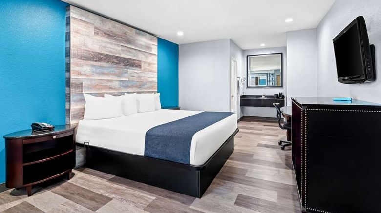 <b>SureStay by BW Buena Park Anaheim Room</b>. Images powered by <a href="https://iceportal.shijigroup.com/" title="IcePortal" target="_blank">IcePortal</a>.