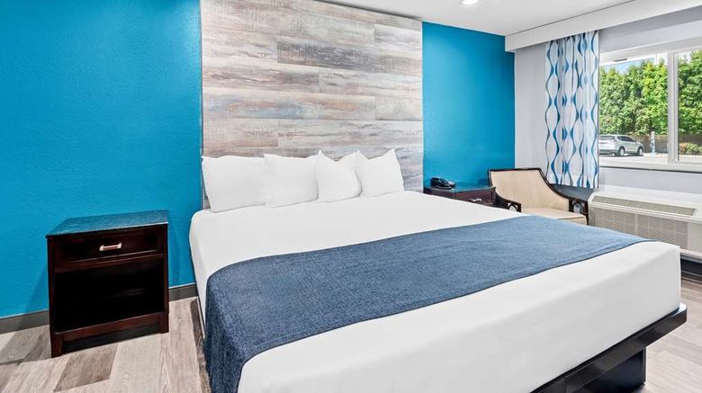 <b>SureStay by BW Buena Park Anaheim Room</b>. Images powered by <a href="https://iceportal.shijigroup.com/" title="IcePortal" target="_blank">IcePortal</a>.