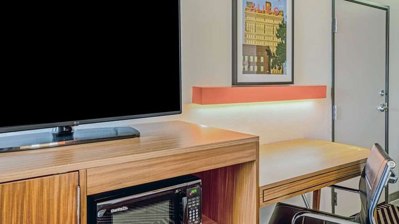 <b>La Quinta Inn & Sts Waco Downtown Baylor Other</b>. Images powered by <a href="https://iceportal.shijigroup.com/" title="IcePortal" target="_blank">IcePortal</a>.