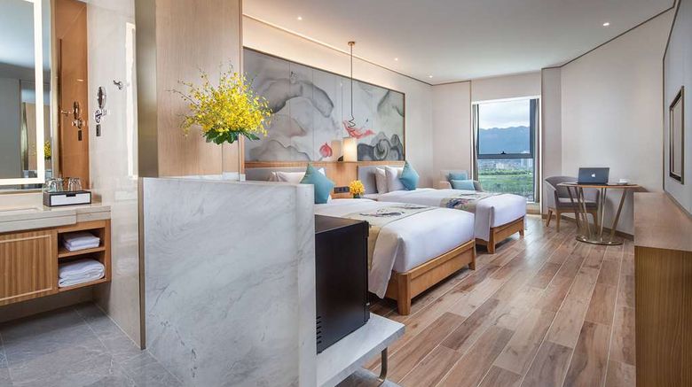 <b>Ramada Plaza by Wyndham Fuxian Lake Room</b>. Images powered by <a href="https://iceportal.shijigroup.com/" title="IcePortal" target="_blank">IcePortal</a>.