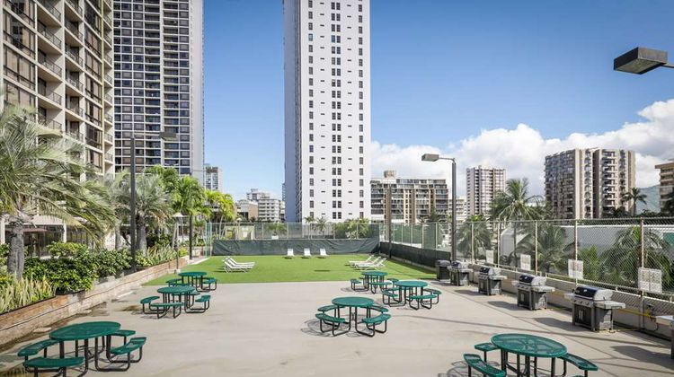 Aston Waikiki Sunset Recreation