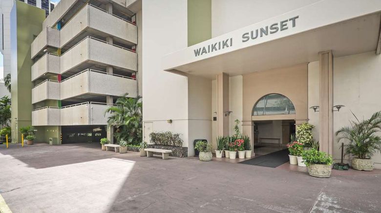 <b>Aston Waikiki Sunset Exterior</b>. Images powered by <a href="https://iceportal.shijigroup.com/" title="IcePortal" target="_blank">IcePortal</a>.