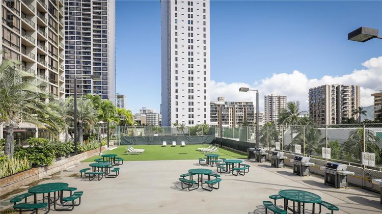 Aston Waikiki Sunset Recreation