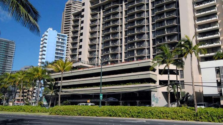 Aqua Palms Waikiki Exterior