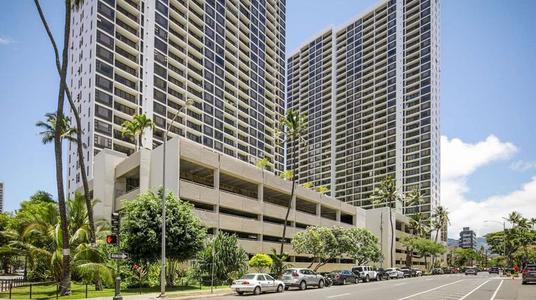 <b>Aston at the Waikiki Banyan Exterior</b>. Images powered by <a href="https://iceportal.shijigroup.com/" title="IcePortal" target="_blank">IcePortal</a>.