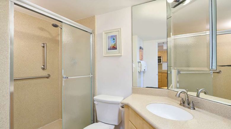 <b>Ilikai Lite Hotel Room</b>. Images powered by <a href="https://iceportal.shijigroup.com/" title="IcePortal" target="_blank">IcePortal</a>.