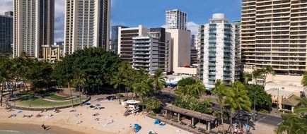 Waikiki Circle Hotel Exterior