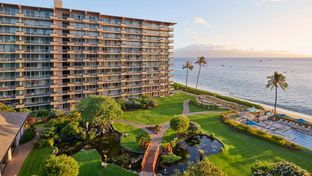 Aston at the Whaler on Kaanapali Beach