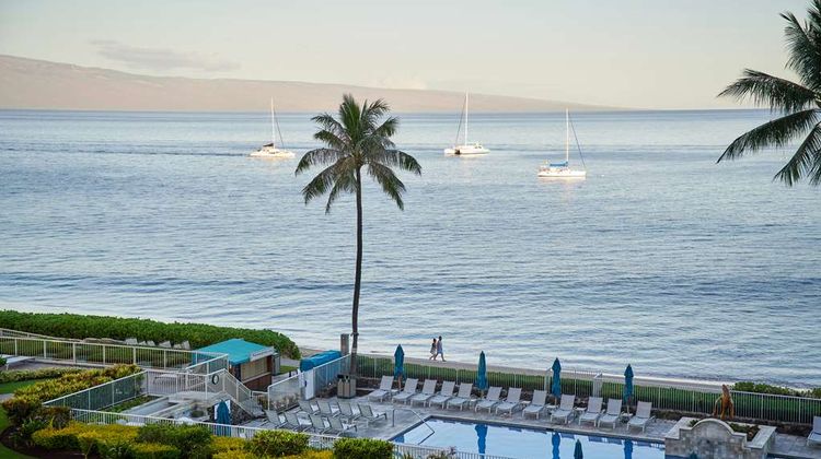 Aston at the Whaler on Kaanapali Beach Pool