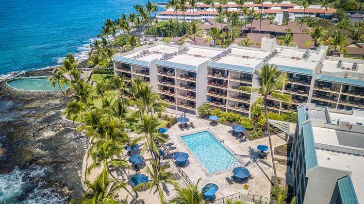 Aston Kona by the Sea Exterior