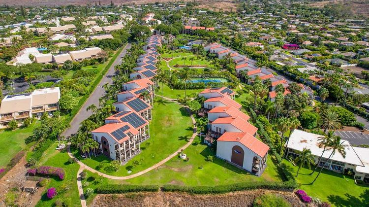 Aston Maui Hill Exterior