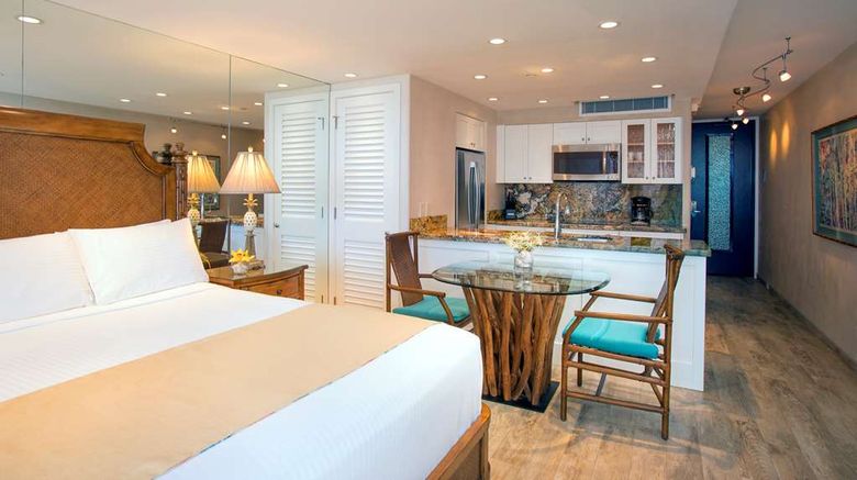 <b>Aston Mahana at Kaanapali Suite</b>. Images powered by <a href="https://iceportal.shijigroup.com/" title="IcePortal" target="_blank">IcePortal</a>.