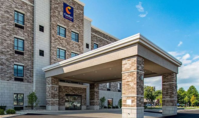 Comfort Suites Grove City Exterior