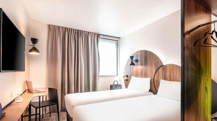 Ibis Styles Paris Meteor Av d'Italie Room