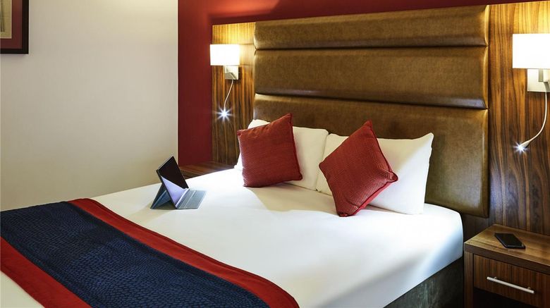 <b>Mercure Newbury West Grange Hotel Room</b>. Images powered by <a href="https://iceportal.shijigroup.com/" title="IcePortal" target="_blank">IcePortal</a>.