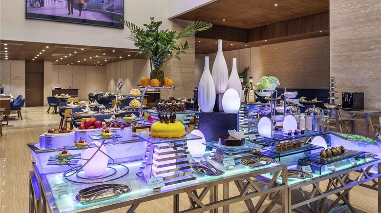 <b>Novotel Qingdao New Hope Restaurant</b>. Images powered by <a href="https://iceportal.shijigroup.com/" title="IcePortal" target="_blank">IcePortal</a>.