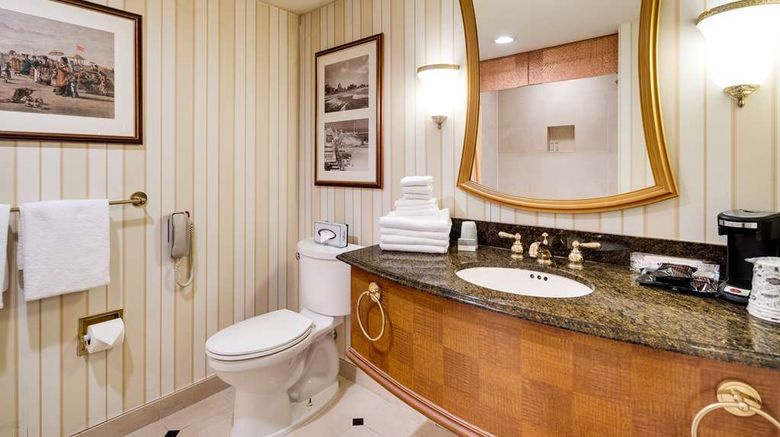 <b>Showboat Hotel Atlantic City Room</b>. Images powered by <a href="https://iceportal.shijigroup.com/" title="IcePortal" target="_blank">IcePortal</a>.