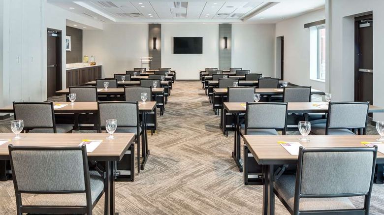 <b>Hyatt Place Tampa/Wesley Chapel Meeting</b>. Images powered by <a href="https://iceportal.shijigroup.com/" title="IcePortal" target="_blank">IcePortal</a>.