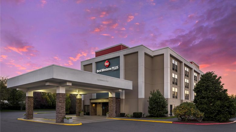<b>Best Western Plus Bellingham Airport Exterior</b>. Images powered by <a href="https://iceportal.shijigroup.com/" title="IcePortal" target="_blank">IcePortal</a>.