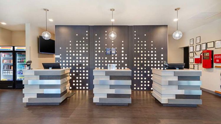 BW Plus Executive Residency Rigby's Lobby
