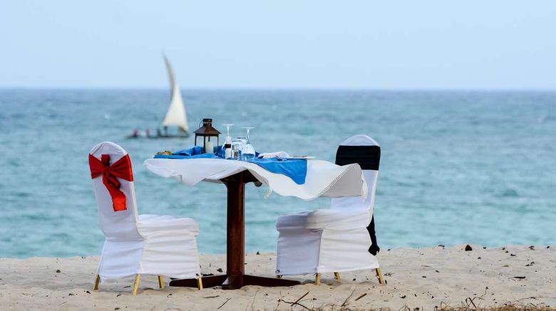 <b>Jacaranda Indian Ocean Beach Resort Beach</b>. Images powered by <a href="https://iceportal.shijigroup.com/" title="IcePortal" target="_blank">IcePortal</a>.