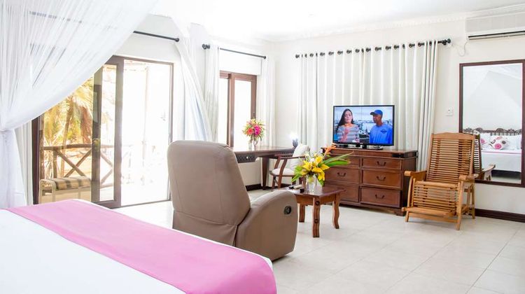 Jacaranda Indian Ocean Beach Resort Room