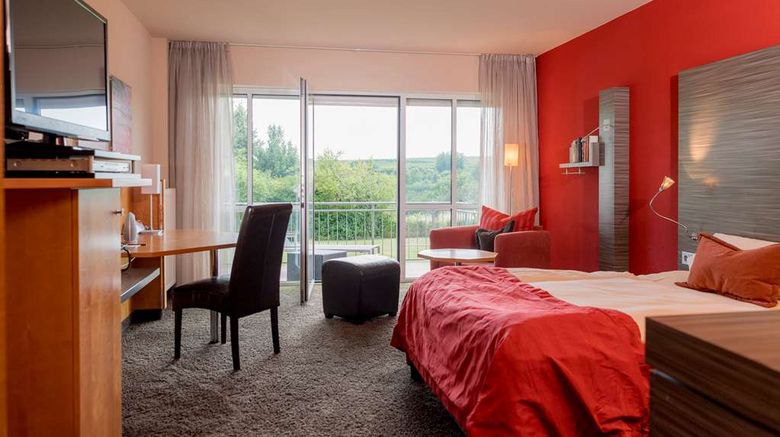 <b>Atrium Hotel Mainz Room</b>. Images powered by <a href="https://iceportal.shijigroup.com/" title="IcePortal" target="_blank">IcePortal</a>.