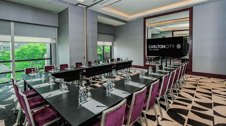 Carlton City Hotel Singapore Meeting