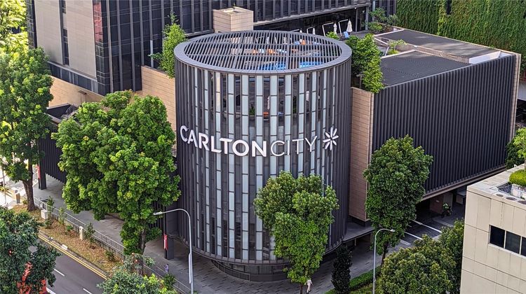 Carlton City Hotel Singapore Exterior