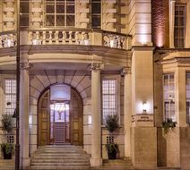 Courthouse Hotel Shoreditch Exterior