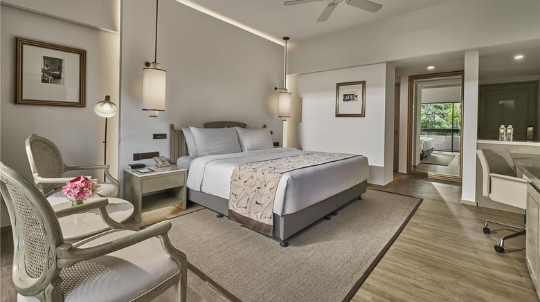 <b>Goodwood Park Hotel Room</b>. Images powered by <a href="https://iceportal.shijigroup.com/" title="IcePortal" target="_blank">IcePortal</a>.
