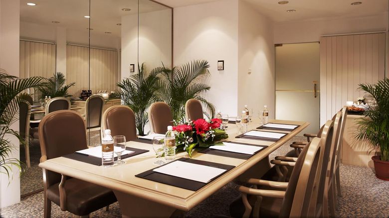 <b>Goodwood Park Hotel Meeting</b>. Images powered by <a href="https://iceportal.shijigroup.com/" title="IcePortal" target="_blank">IcePortal</a>.